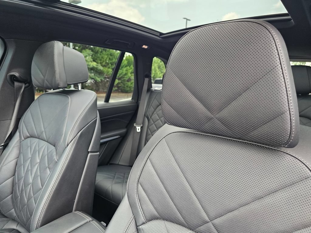 Certified 2024 BMW X5 xDrive40i w/ Premium Package AWD/4WD image 16