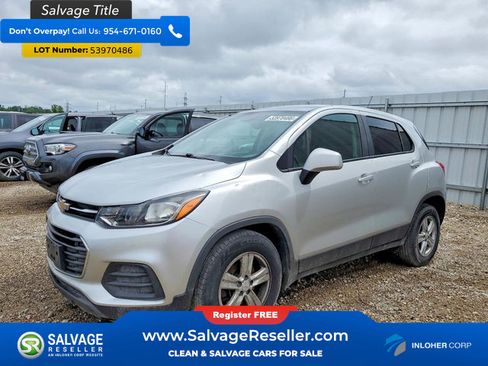 Used 2020 Chevrolet Trax LS w/ Tint and Cruise Package FWD image 1