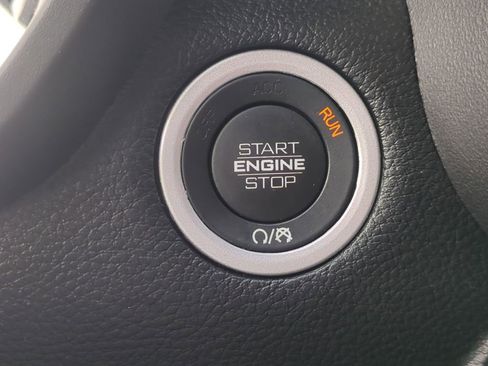 Used 2022 RAM 1500 Big Horn image 30