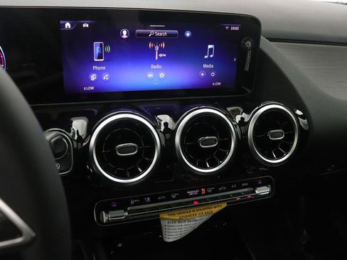 New 2026 Mercedes-Benz GLA 250 4MATIC image 5