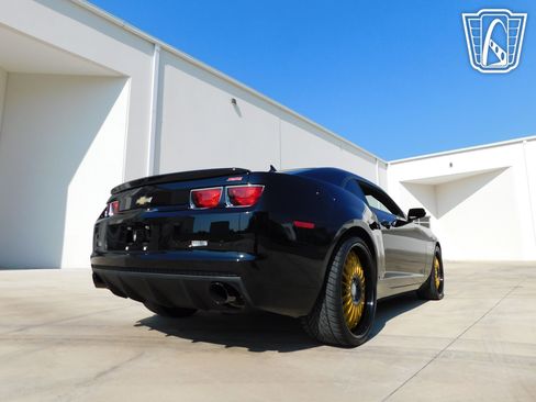 Used 2013 Chevrolet Camaro SS w/ RS Package RWD image 24