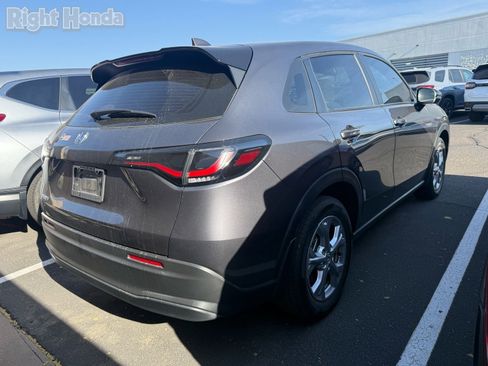 Used 2024 Honda HR-V LX image 4