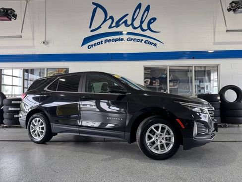 Used 2023 Chevrolet Equinox LT FWD image 1