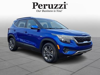 Used 2023 Kia Seltos S w/ Navigation Package