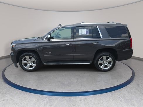 Used 2018 Chevrolet Tahoe Premier AWD/4WD image 8