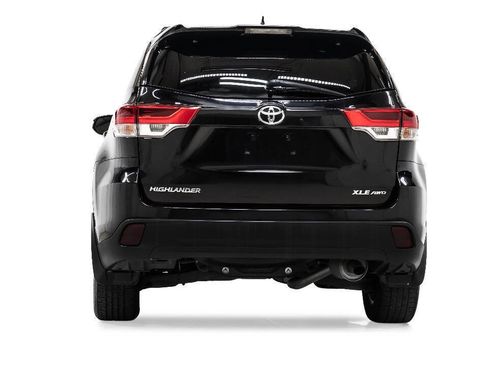 Used 2019 Toyota Highlander XLE AWD/4WD image 7