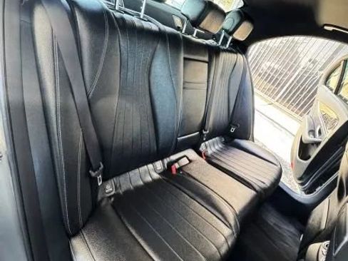 Used 2019 Mercedes-Benz E 300 w/ Convenience Package image 24