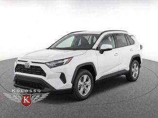 Used 2025 Toyota RAV4 XLE AWD/4WD video 1