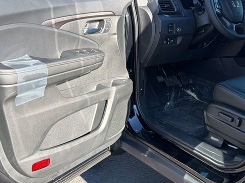 New 2026 Honda Ridgeline RTL image 23