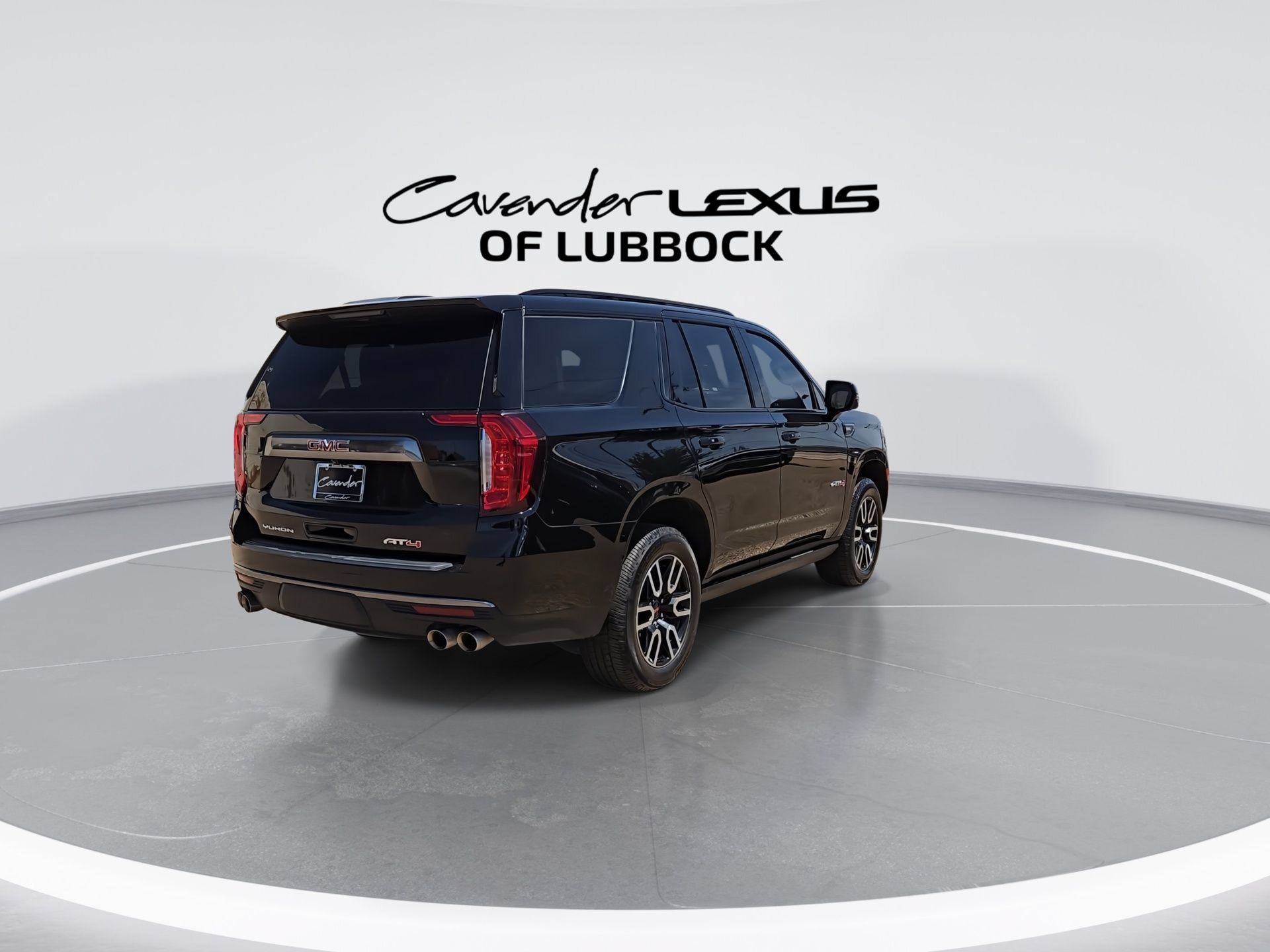 Used 2023 GMC Yukon AT4 AWD/4WD image 8