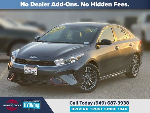Used 2024 Kia Forte GT-Line w/ GT-Line Premium Package FWD image 1