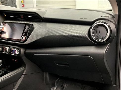 Used 2023 Nissan Kicks SV FWD image 19