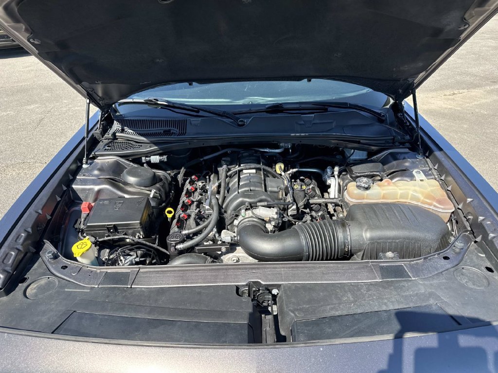 Used 2019 Dodge Challenger R/T w/ Blacktop Package RWD image 40