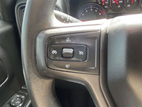 Used 2020 Chevrolet Silverado 1500 Custom w/ Custom Value Package image 19