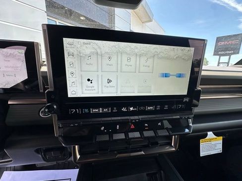 New 2025 GMC Hummer EV 2X image 21