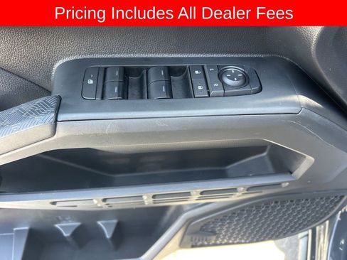 Used 2024 Toyota Tacoma SR5 w/ SR5 Upgrade Package AWD/4WD image 4