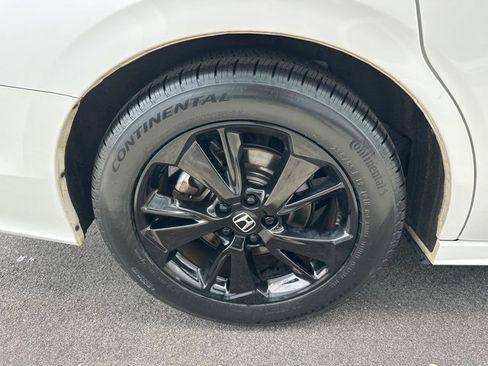 Used 2023 Honda Odyssey Sport image 31