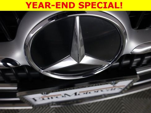 Used 2025 Mercedes-Benz C 300 4MATIC Sedan image 38
