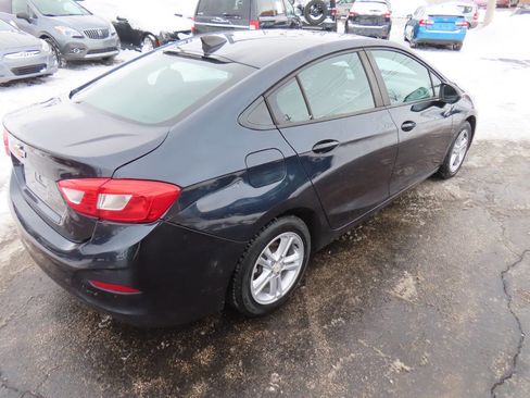 Used 2016 Chevrolet Cruze LS image 23
