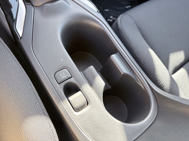 Used 2026 Toyota Corolla LE FWD image 20