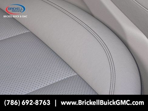 New 2026 Buick Enclave Avenir image 21