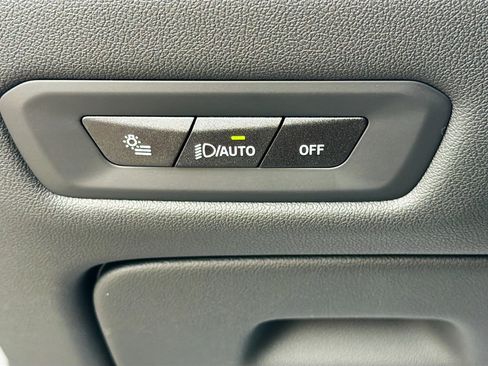 New 2026 BMW X5 xDrive40i w/ Premium Package AWD/4WD image 36