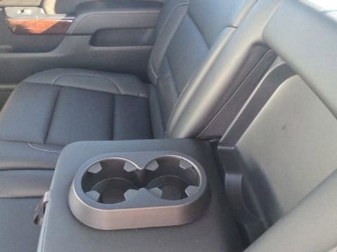 Used 2019 GMC Sierra 3500 SLT image 24