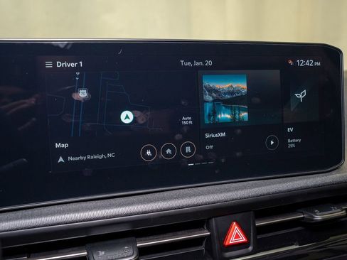 New 2025 Kia EV6 Light image 12