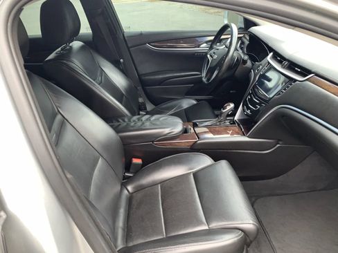 Used 2017 Cadillac XTS Luxury image 28