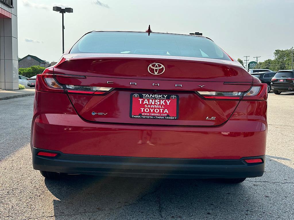 Used 2025 Toyota Camry LE FWD image 4