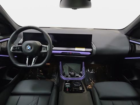 Certified 2026 BMW X3 xDrive30i w/ M Sport Package AWD/4WD image 9