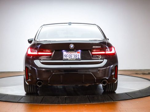 Used 2023 BMW 330i Sedan w/ M Sport Package image 11