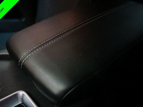 Certified 2022 Nissan Sentra SV FWD image 21