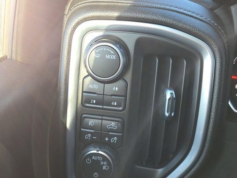 Used 2022 Chevrolet Silverado 1500 RST w/ Z71 Off-Road Package image 27