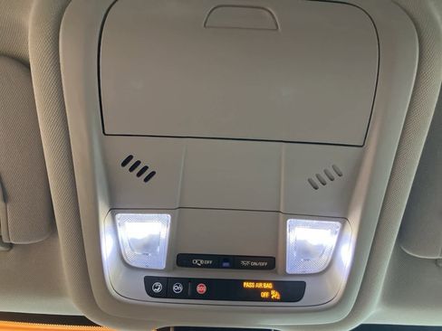 Used 2022 Chevrolet Equinox LT image 22