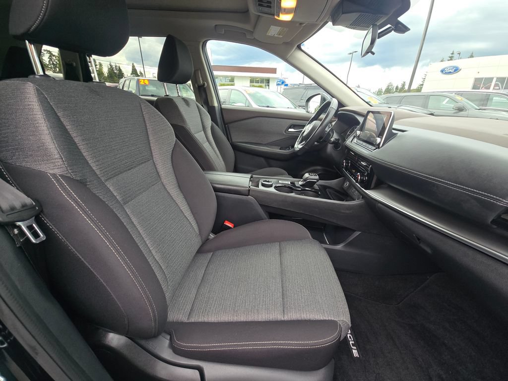 Used 2021 Nissan Rogue SV AWD/4WD image 11