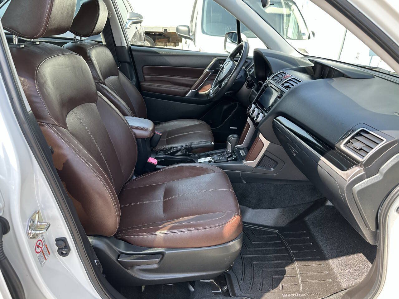 Used 2018 Subaru Forester 2.5i Touring AWD/4WD image 14