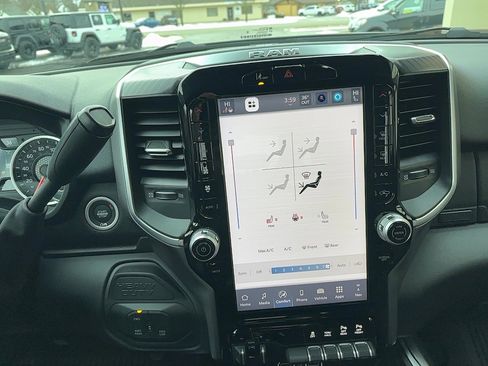 New 2026 RAM 2500 Big Horn image 32