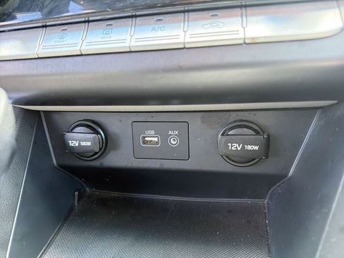 Used 2018 Hyundai Sonata SE FWD image 31