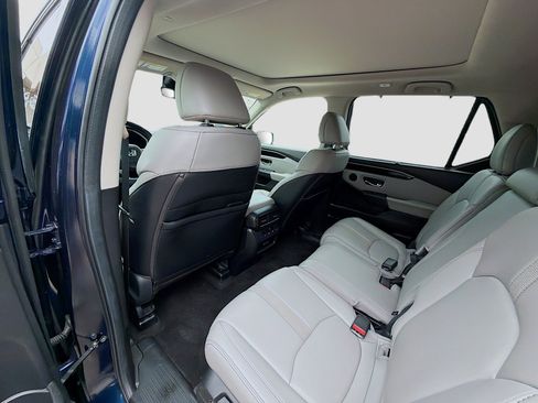 Certified 2024 Honda Pilot Touring image 25