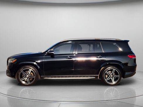 Used 2023 Mercedes-Benz GLS 450 4MATIC image 2
