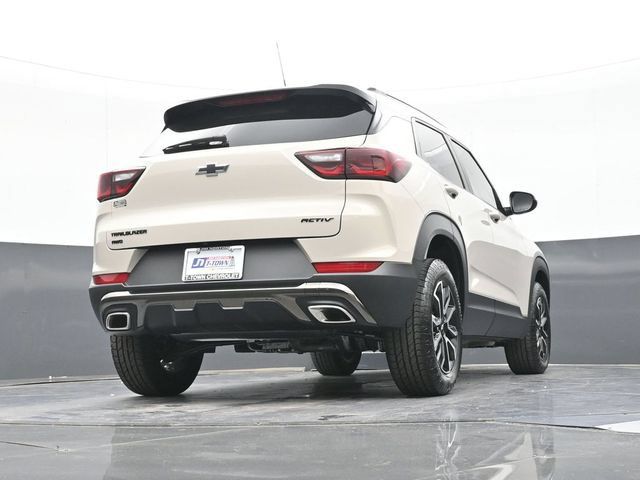 New 2026 Chevrolet TrailBlazer ACTIV AWD/4WD image 41