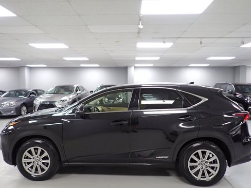 Used 2019 Lexus NX 300h AWD image 20
