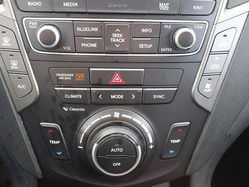 Used 2018 Hyundai Santa Fe SE Ultimate image 15