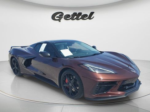 Used 2022 Chevrolet Corvette Stingray Premium Conv w/ Z51 Performance Package RWD image 3