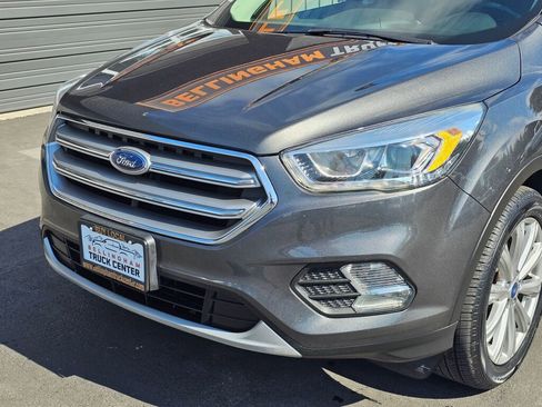 Used 2017 Ford Escape Titanium w/ Canadian Touring Package image 10