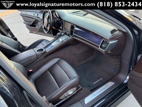Used 2011 Porsche Panamera 4 image 34
