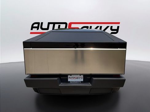 Used 2024 Tesla Cybertruck AWD Crew Cab image 6