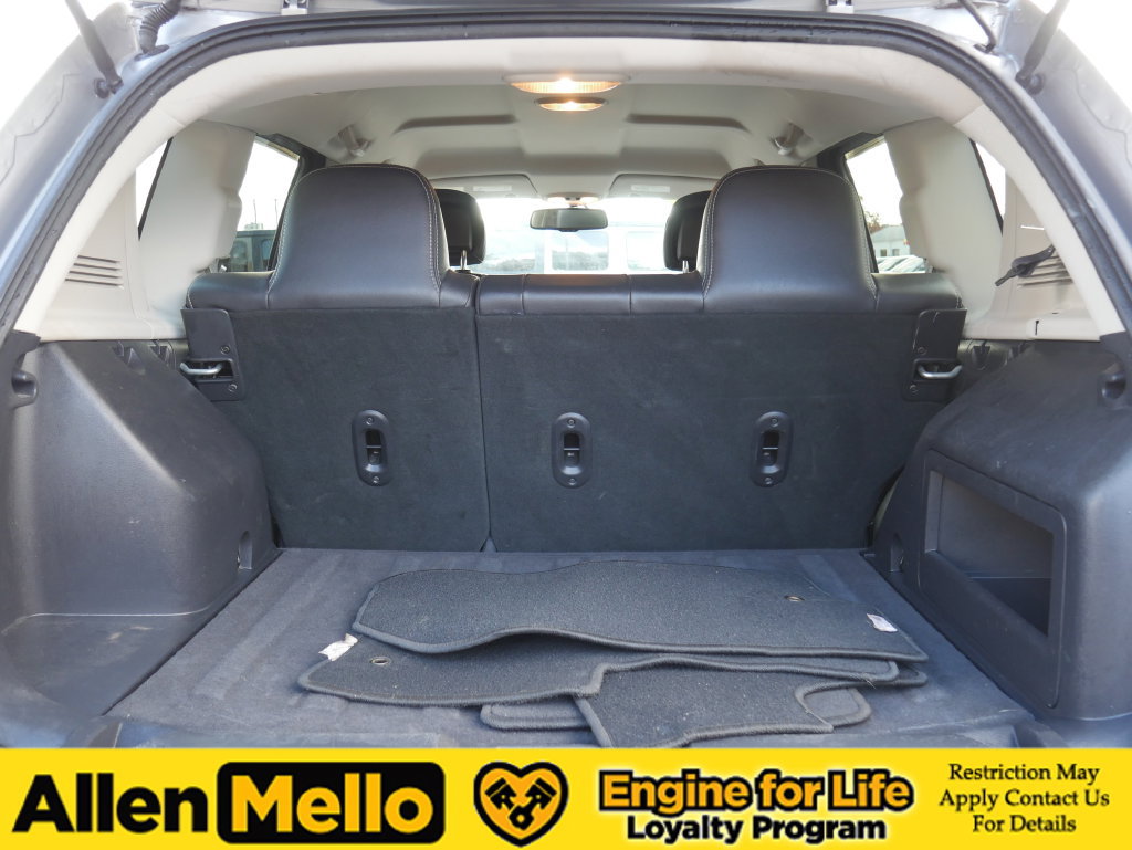 Used 2017 Jeep Compass Latitude AWD/4WD image 11