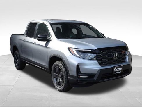 New 2026 Honda Ridgeline TrailSport image 2